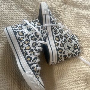 LIMITED edition Converse